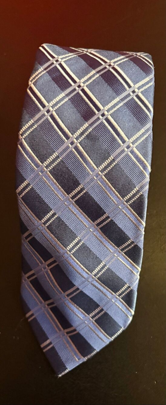 Hugo Boss tie